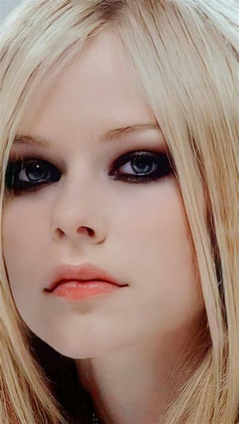 Pin Em Avril Lavigne