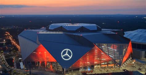 Timelapse Watch The Atlanta Falcons New Stadium Be Built From The