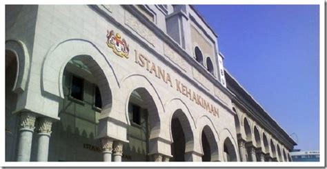 We try to visit justice palace thinking that it will be an interesting building, but the surprise that no one from the inside know where the visitors should enter and some where surprised from our request. SISTEM KEHAKIMAN MALAYSIA (Mahkamah-Mahkamah di Malaysia ...