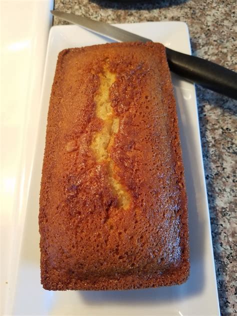 But they are awesome in a different way: From a girl's mind: Simple vanilla cake with egg white