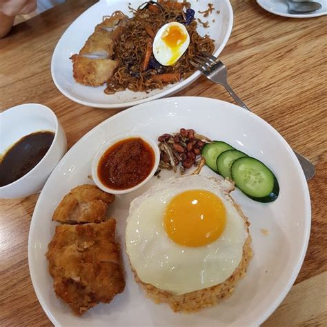 Mynews holdings bhd, formerly bison consolidated bhd, through its subsidiaries is engaged in press & convenience retailing. Bison Cafe by MyNews - Asian Restaurant in Petaling Jaya
