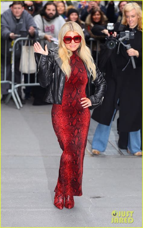 Jessica Simpson Looks Red Hot In A Snake Print Dress At The View In