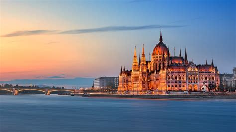 Hungarian Parliament Building Budapest Wallpaper Backiee