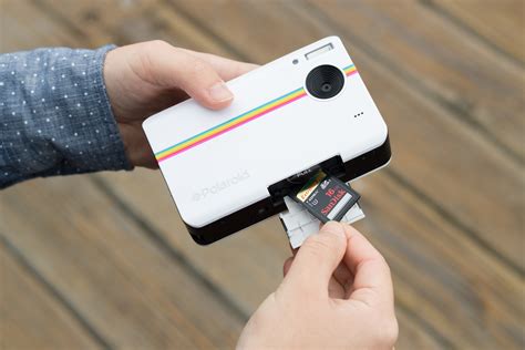 Polaroid Z2300 Instant Digital Camera Review