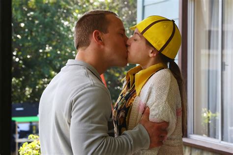 Welcome to r/celebswithbigtits you may share images/gifs of busty celebrities. RCN America CTRI: The Middle "The Wind Chimes" Airs ...