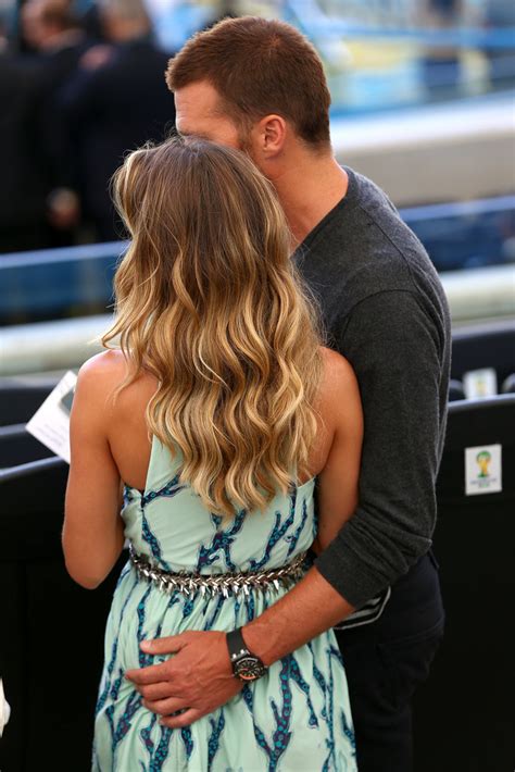 let tom grab your butt gisele bündchen s guide to taking over the world cup final popsugar