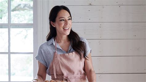 In The Kitchen With Joanna Gaines Apple Tv Uk