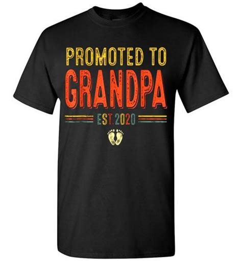 Promoted To Grandpa Est 2020 Firts New Father S Day Unisex Classic