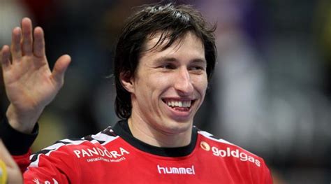 Sławomir szmal (born 2 october 1978) is a former polish handball player, who played for the poland men's national handball team, a participant in the olympic games beijing 2008, and a medalist in the. Sławomir Szmal ist Welthandballer - Rhein-Neckar Löwen ...