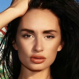 Rosie Roff Nude Leaked Photos And Videos Wildskirts