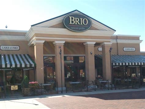 Brio Tuscan Grille at the Yorktown Shopping Center, Lombard IL USA