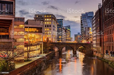 Centro Da Cidade De Manchester Reino Unido - Fotografias de stock e