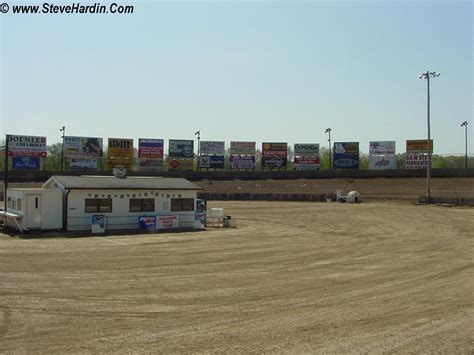 World Of Outlaws At I 55 Raceway 4 17 04 Photo Page 116