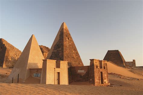 Kerma Sudan Meroe Pyramids Entrance 46 World All Details