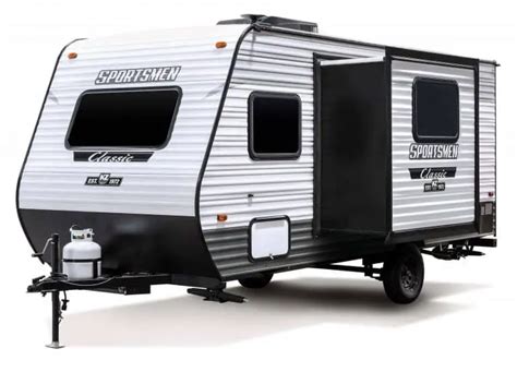 8 Great Small Travel Trailers With Slide Outs Team Camping