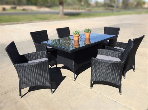 Mealtime should always be a pleasant and joyful event, which is why breaking bread with family and friends on a beautiful dining table transforms a meal into a very special experience. MODERN OUTDOOR FURNITURE SET DINING TABLE - MODERN AND ...