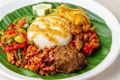 Premium Photo Beef Rendang Or Nasi Rendang Sapi Is A Minang Dish