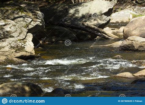 Turbulence In Rapids Of The Sugar River In New Hamshire Stock Photo