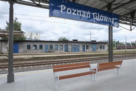 Główny dworzec kolejowy w poznaniu. Zakończono remont peronu 4a na dworcu Poznań Główny