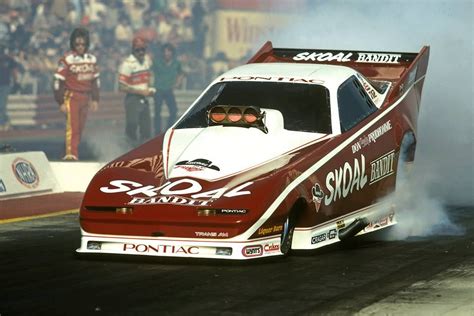 Don Prudhomme Skoal Bandit With Images Don Prudhomme Drag Racing