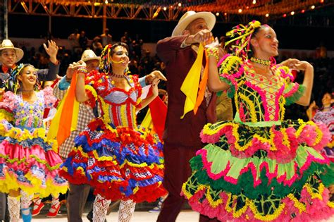 Quais São As Influências Culturais Presentes Nas Festas Juninas Brasileiras