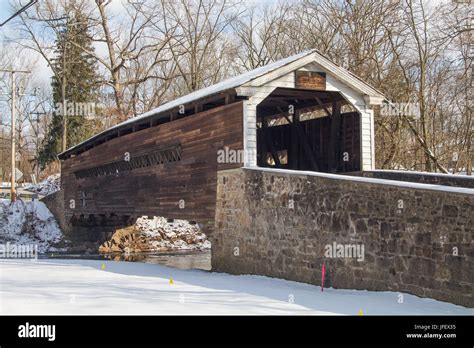 Pennsylvania Covered Bridge Hi Res Stock Photography And Images Alamy