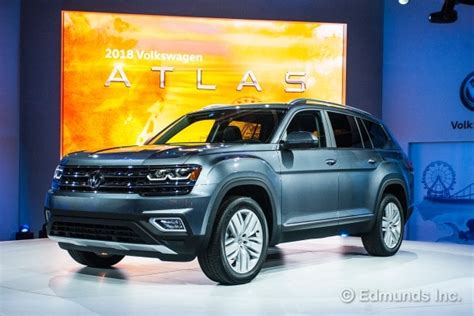 2018 Volkswagen Atlas Three Row Suv Unveiled Edmunds