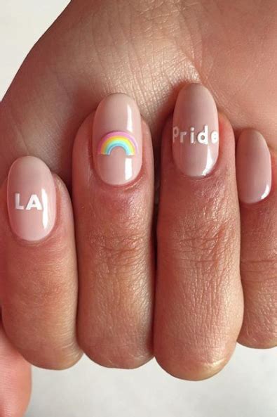 Unghie Arcobaleno E Manicure Ispirate Al Gay Pride Vogue Italia