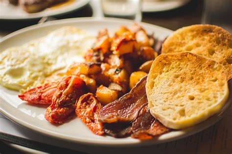 Saturday and sunday brunch menu for main street social restaurant and wine bar in libertyville serving brunch on milwaukee ave. All-New Brunch Menu at Mani Osteria