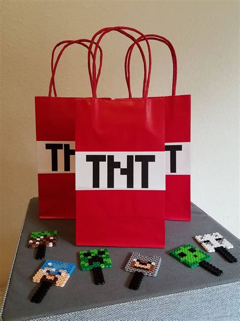 Minecraft Party Bags Etsy Diy Minecraft Birthday Party Minecraft