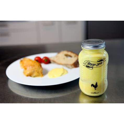 Mayonnaise shaker designed in france, cookut offers an incredible mix of stunning kitchen and home gifts to remember. Mayozen - Shaker à Mayonnaise - Cookut