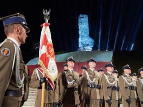 Sprawdź najnowsze i najciekawsze materiały przygotowane przez redakcję w dziale piotr fronczewski. Na Westerplatte uroczystości z okazji 70. rocznicy ...
