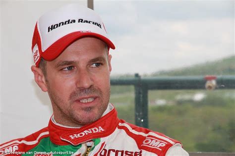 Tiago monteiro crash in race 2 start circuit of vila real castrol honda wtcc team. Tiago Monteiro geeft forfait voor China-race, Gabriele ...