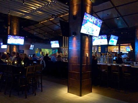 Is there a yard house in temecula, ca? A Visit to Portland's Yard House