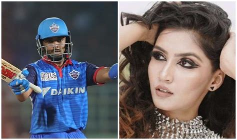 Here you will all the information related to prithvi shaw bio, age, height, weight, net worth, salary and relationship status. Prithvi Shaw's Rumoured Girlfriend Prachi Singh Reacts ...