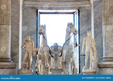 Camera Di Scultura A Due Cavalli Chariot Nella Città Vaticana