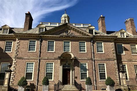 10 Of The Best Historic Homes To Visit In New England