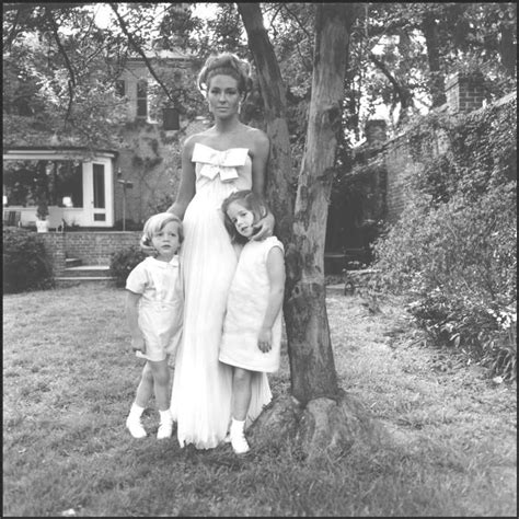 Virginia joan kennedy is an american socialite, musician, author, and former model. Virginia Joan Kennedy (born Virginia Joan Bennett ...
