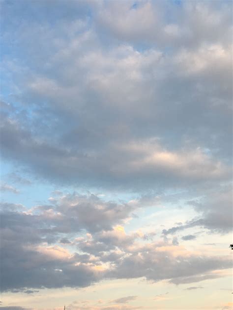 ˗ˏˋ🐻ˎˊ˗ 𝐩𝐢𝐧𝐭𝐞𝐫𝐞𝐬𝐭 𝟓𝟎𝐟𝐬𝐤 Sky Aesthetic Pretty Skies Sky And Clouds