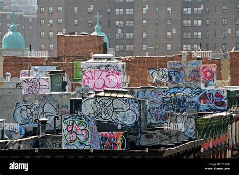 Graffiti Manhattan New York City Usa America Stock Photo Alamy