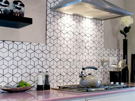 15 Edgy Geometric Kitchen Backsplashes To Get Inspired - Shelterness