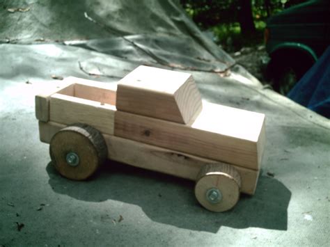 Build Your Own Wood Truckor Car