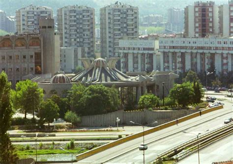 Die stadt ist bereits aus den zeiten des römischen reiches bekannt. Neustadt von Skopje (Makedonien, Mazedonien, Macedonia ...