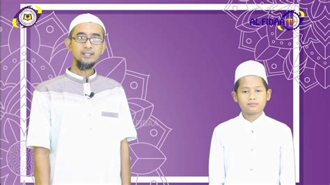 Arti wudhu wudhu adalah menggunakan air pada anggota badan tertentu dengan cara tertentu yang dimulai dengan niat guna. TATA CARA BERWUDHU | SIT ALFIDAA - YouTube