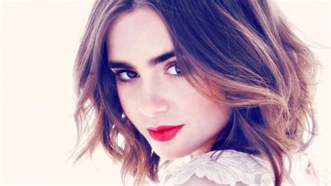 Download Wallpaper For 2560x1440 Resolution Lips Lily Collins Red