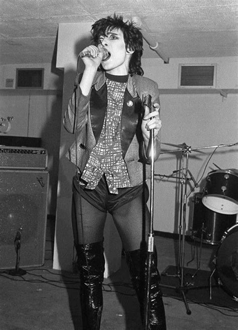 siouxsie s siouxsie sioux provocative clothing 70s punk