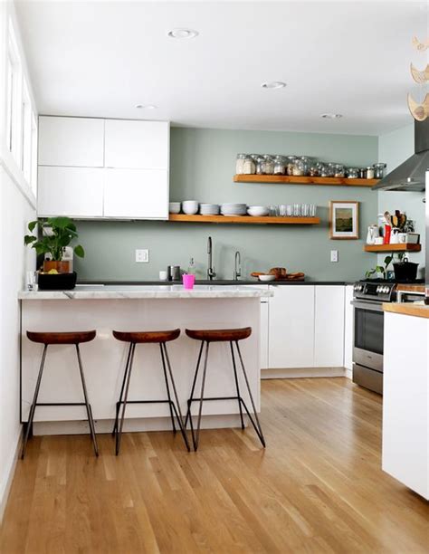 Start here, with this selection of 20 fantastic design ideas. 25 Green And White Kitchen Décor Ideas - DigsDigs