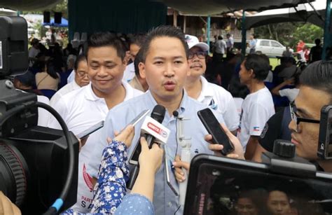 Seni tradisioanal masyarakat usig antara lain gandrung, angklug corok, barong using banyuwangi. Sokongan Masyarakat KDM Terhadap WARISAN Meningkat - Peter ...