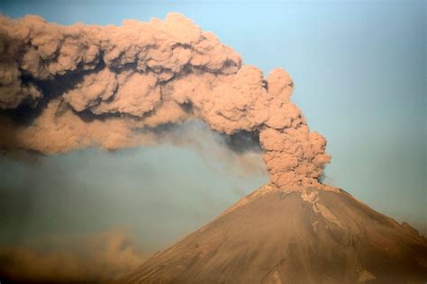 Las Impresionantes Imágenes De La Erupción Del Volcán Popocatépetl La
