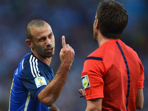 Un colombiano, un brasileño, un uruguayo y un mexicano son los. Germany vs Argentina World Cup 2014 final: Mascherano in ...